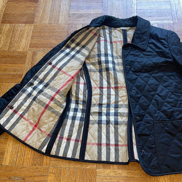 Burberry Quilted Jacket - Picture 5 of 11